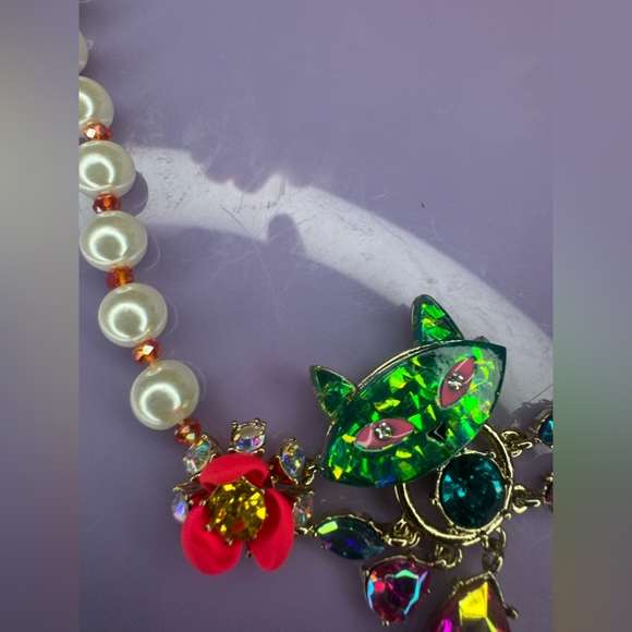 Betsey Johnson Multicolor Cat and Faux Pearl Necklace with Pink - Picture 4 of 13